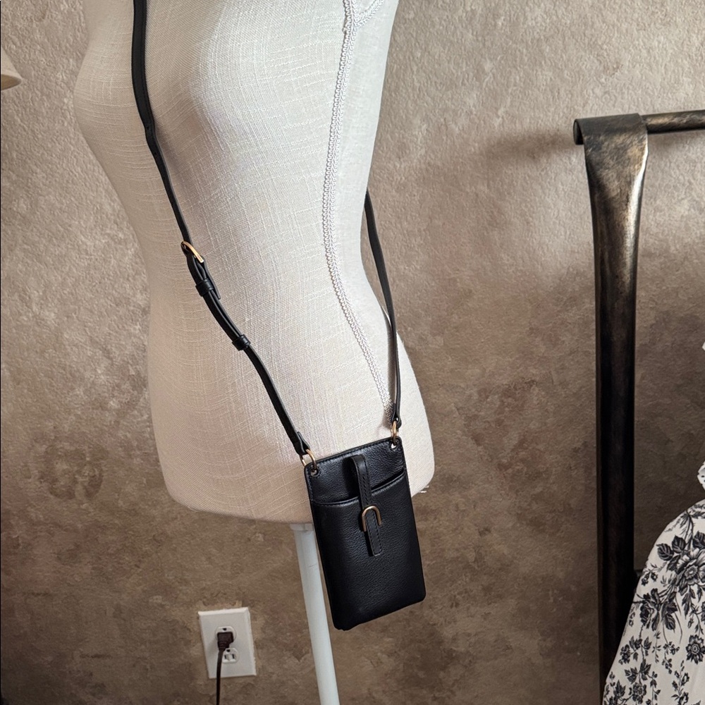 Fossil Black Crossbody Phone Bag